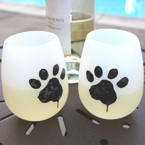 Shatterproof Watercolor Paw Silicone Wine Cups (Set of 2)