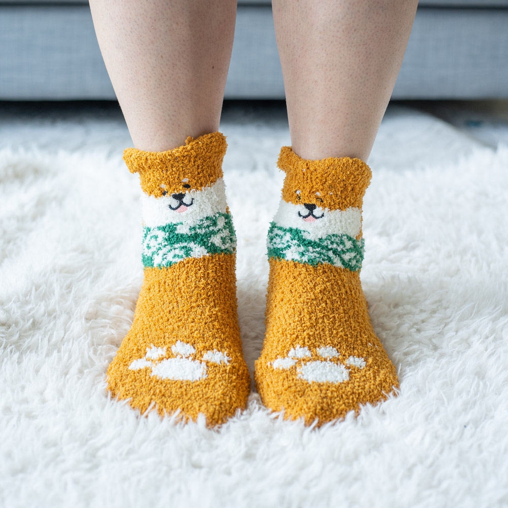 Image of Warm 'n Fuzzy Doggie Bandana Yellow & Green Socks