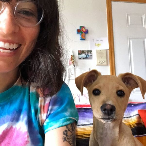 Melissa Villaseñor with Puppy
