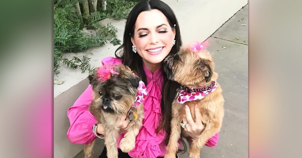 Real Housewives Of Dallas Star, D’Andra Simmons, Mourns Loss Of Beloved Dog, Dixie