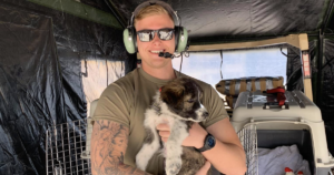 Soldier adopts puppy from Syria