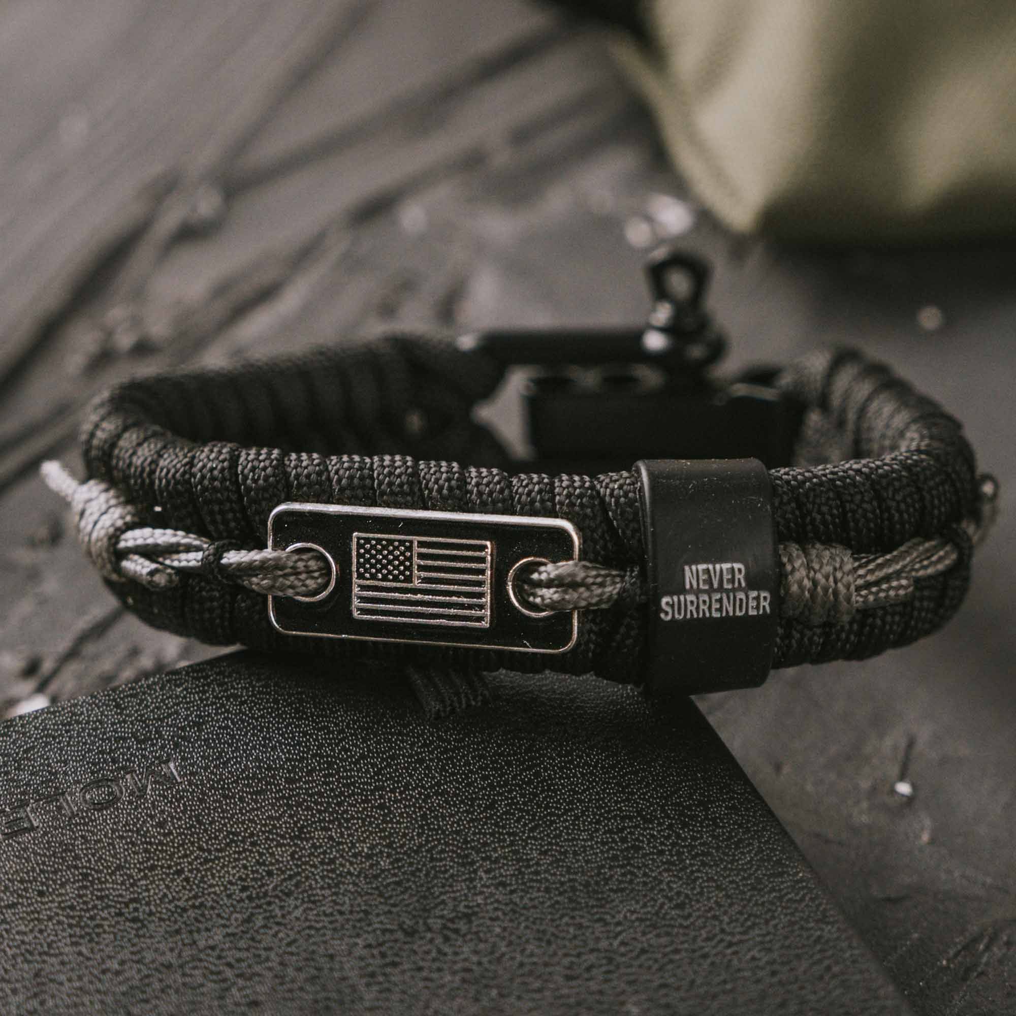 Never Surrender Barbed Wire Paracord Bracelet: Helps Pair Veterans With A  Service Dog Or Shelter Dog