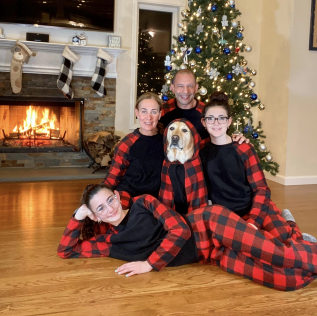 Family Christmas Photo with Therapy Dog