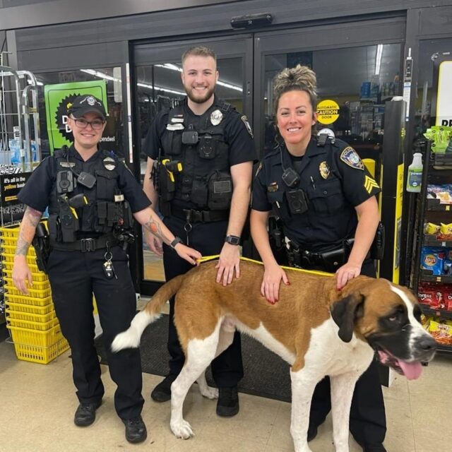 Officers with dog at Dollar General