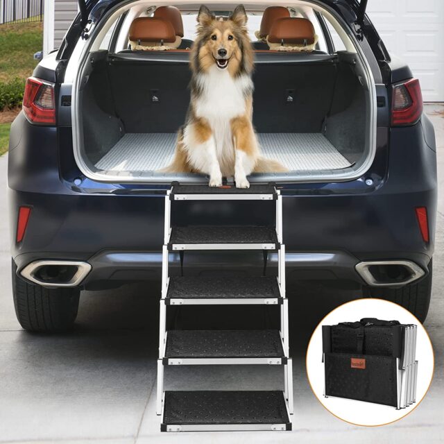 Dog_foldable_car_stairs