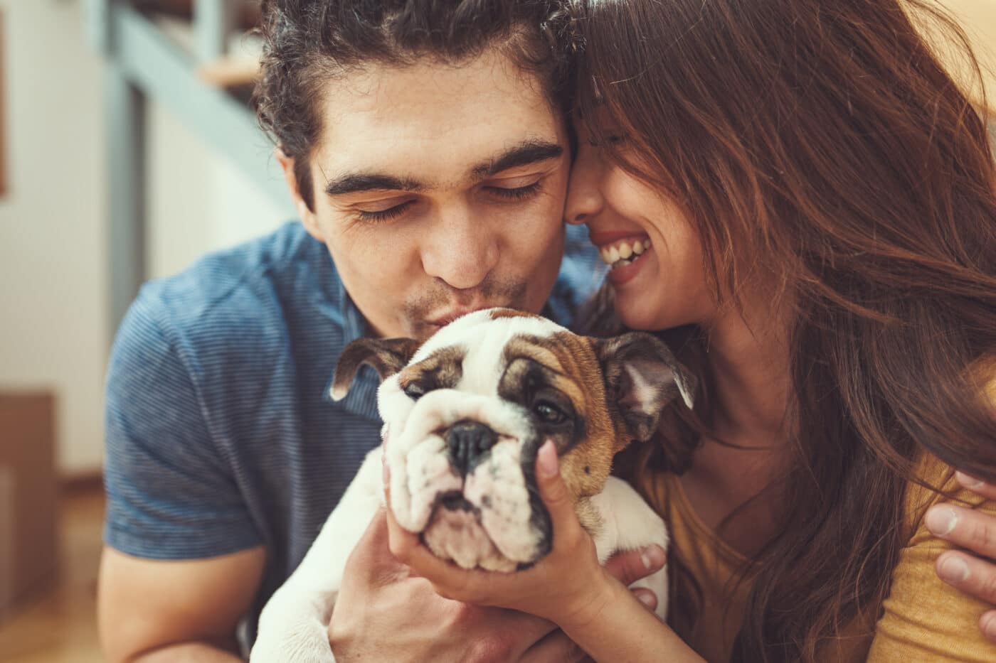 The,Young,Happy,Couple,Is,Moving,Into,A,New,House.