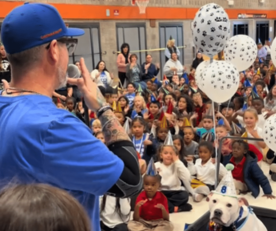Elementary School Kids Honor Their Deaf Therapy Dog with a Birthday ...