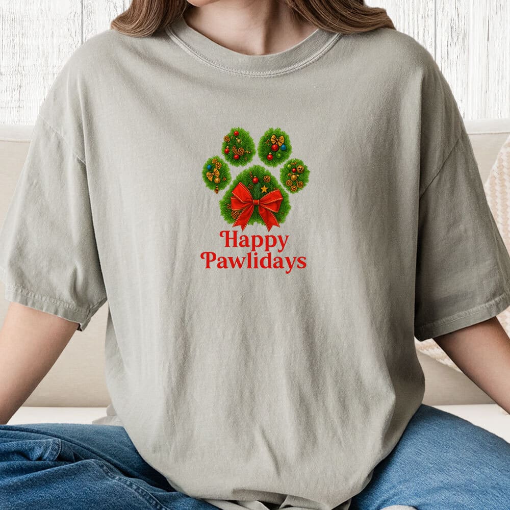 Comfort Colors Happy Pawlidays Wreath Vintage Washed Tee - Sandstone