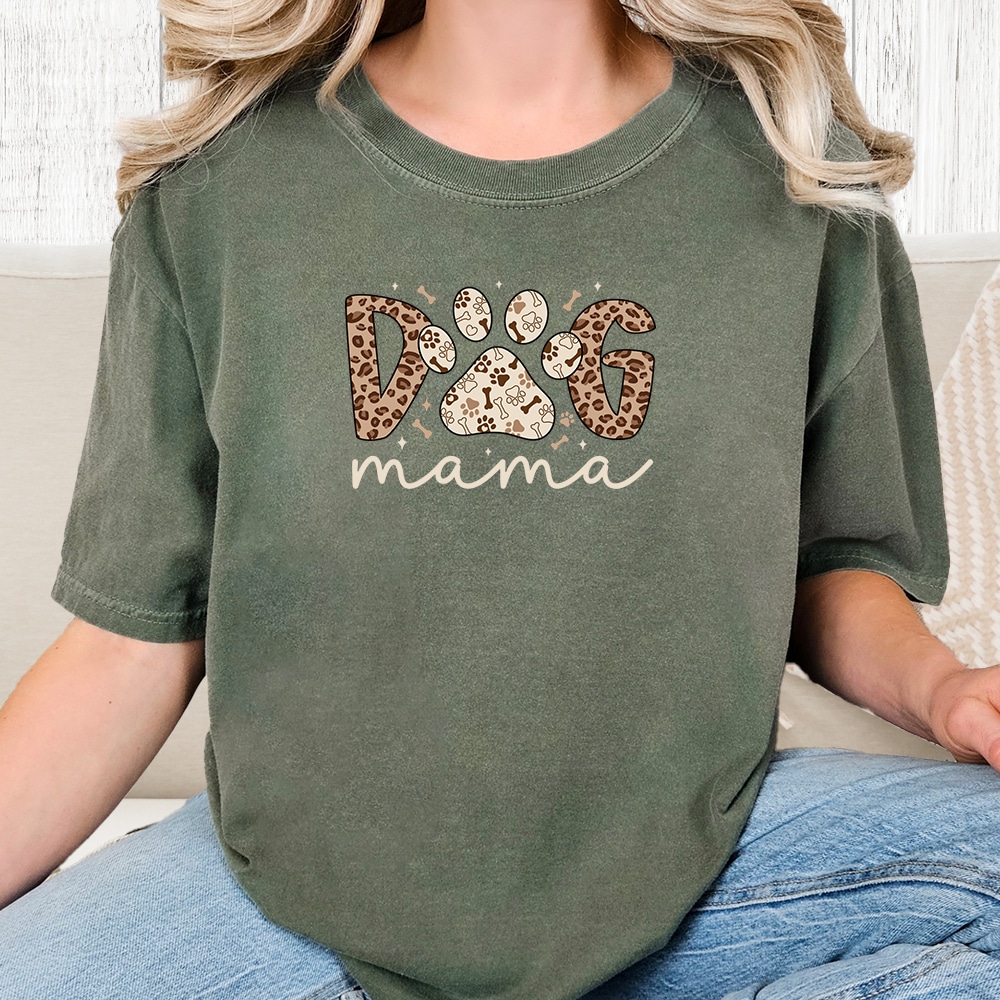 Comfort Colors Leopard Dog Mama Vintage Washed Tee - Moss