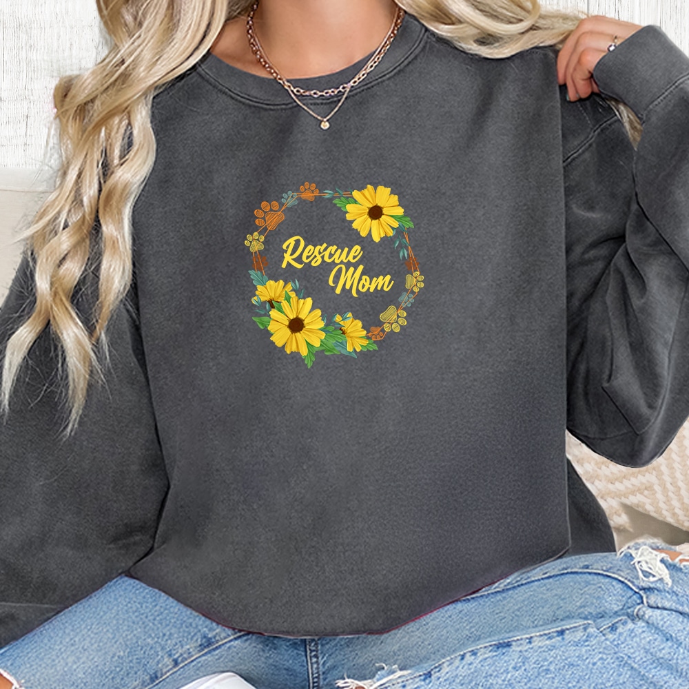 Comfort Colors Rescue Mom Flower Wreath Premium  Sweatshirt - Pepper