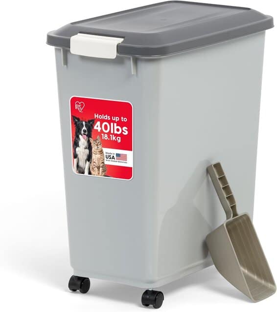 IRIS USA Dog Food Storage Container with Wheels