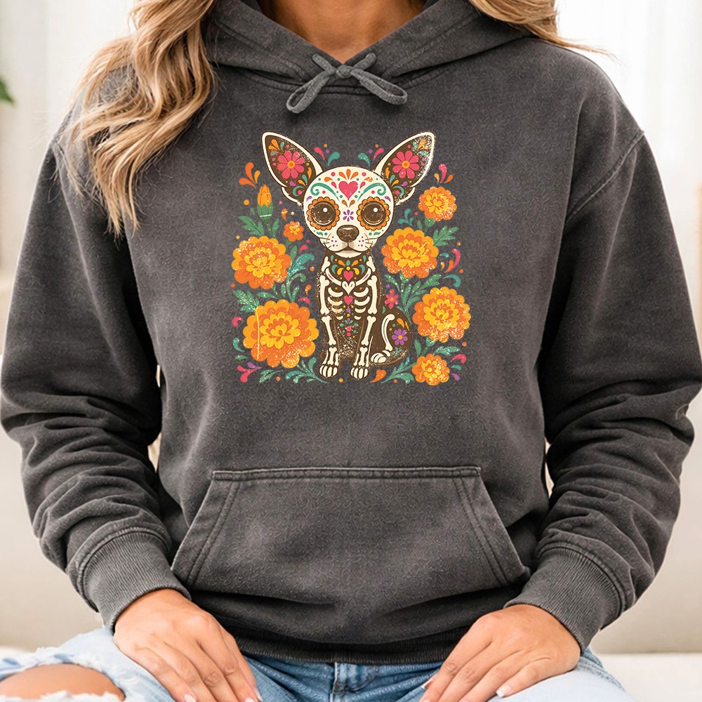 Comfort Colors DÃa de los Muertos Chihuahua Premium Hoodie Pepper